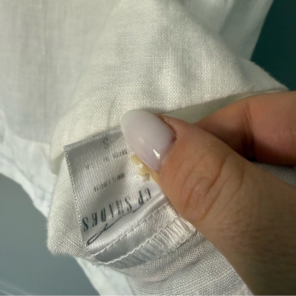 CP Shades Peek Top Blouse 100% Linen White Relaxed Button Collar Summer S - Picture 7 of 10